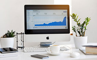 九游官网-张奔斗：今年没怎么赚钱的吴迪，却一直在捐钱